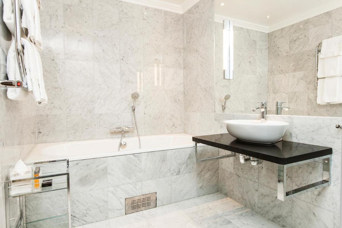 Elite Hotel Mollberg - Housity