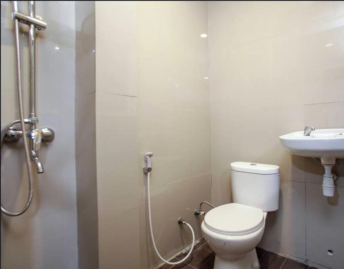 Suitetrails - Jember City Hotel