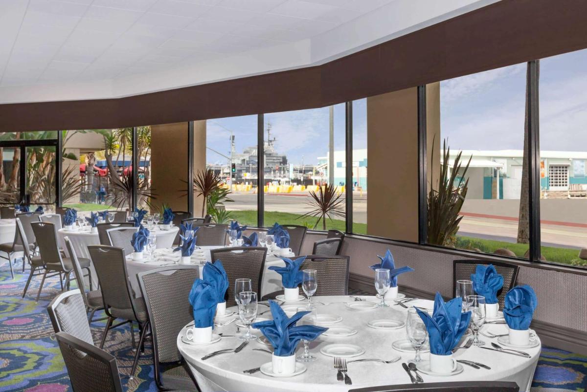 Wyndham San Diego Bayside - Housity
