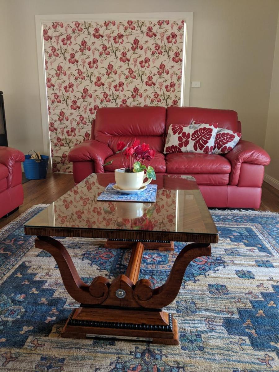 Mountain Blue Guest House - Housity