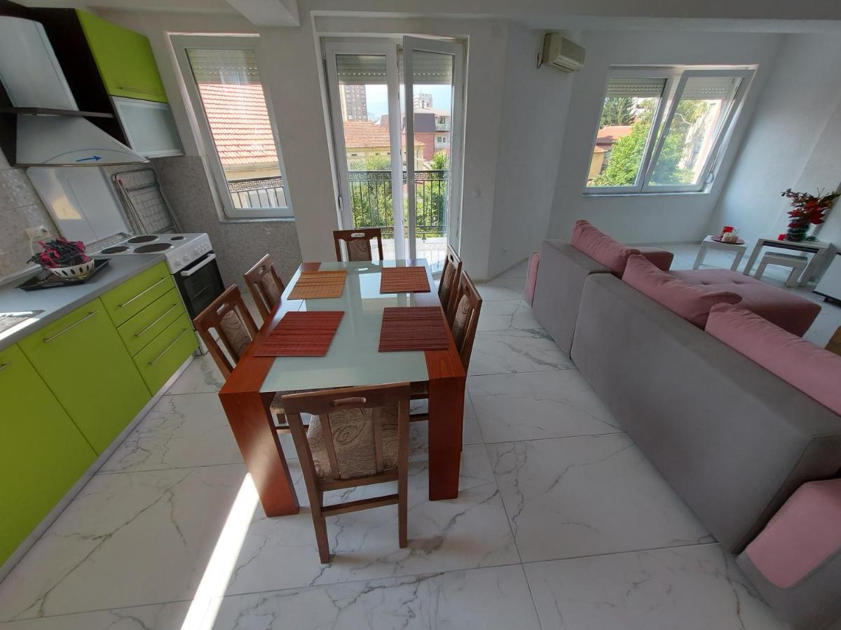 XXL APARTMENTS CiTY CENTAR 1 - Housity