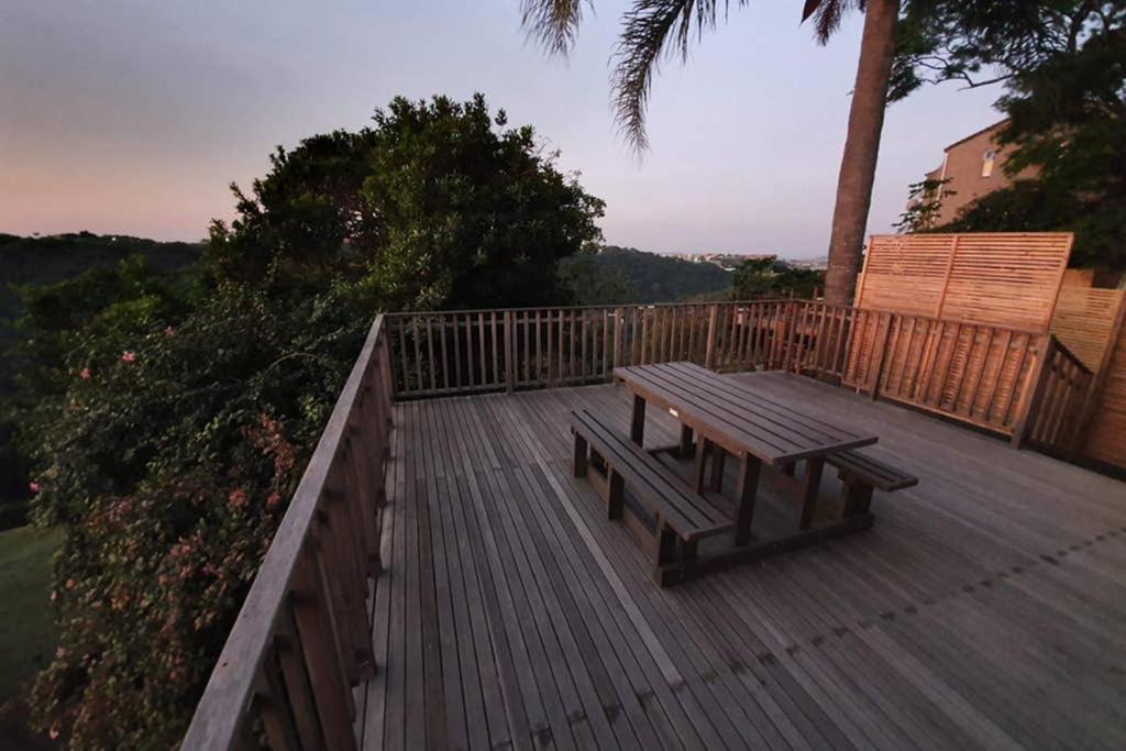 Suitetrails - Albizia View Apartment