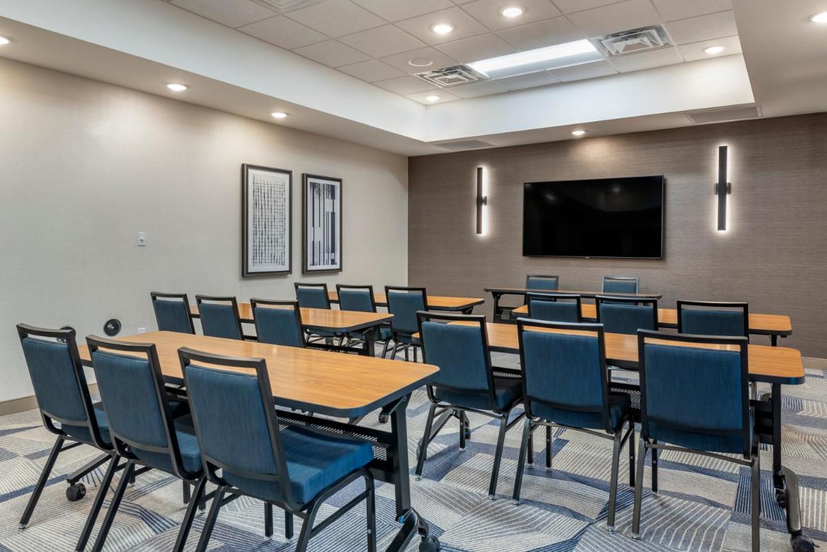 Hyatt Place Indianapolis Carmel - Housity
