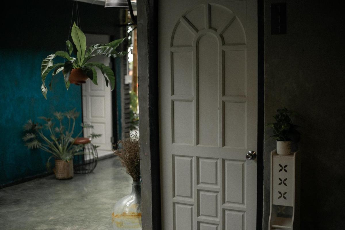 Baannokhook Home&Cafe - Housity
