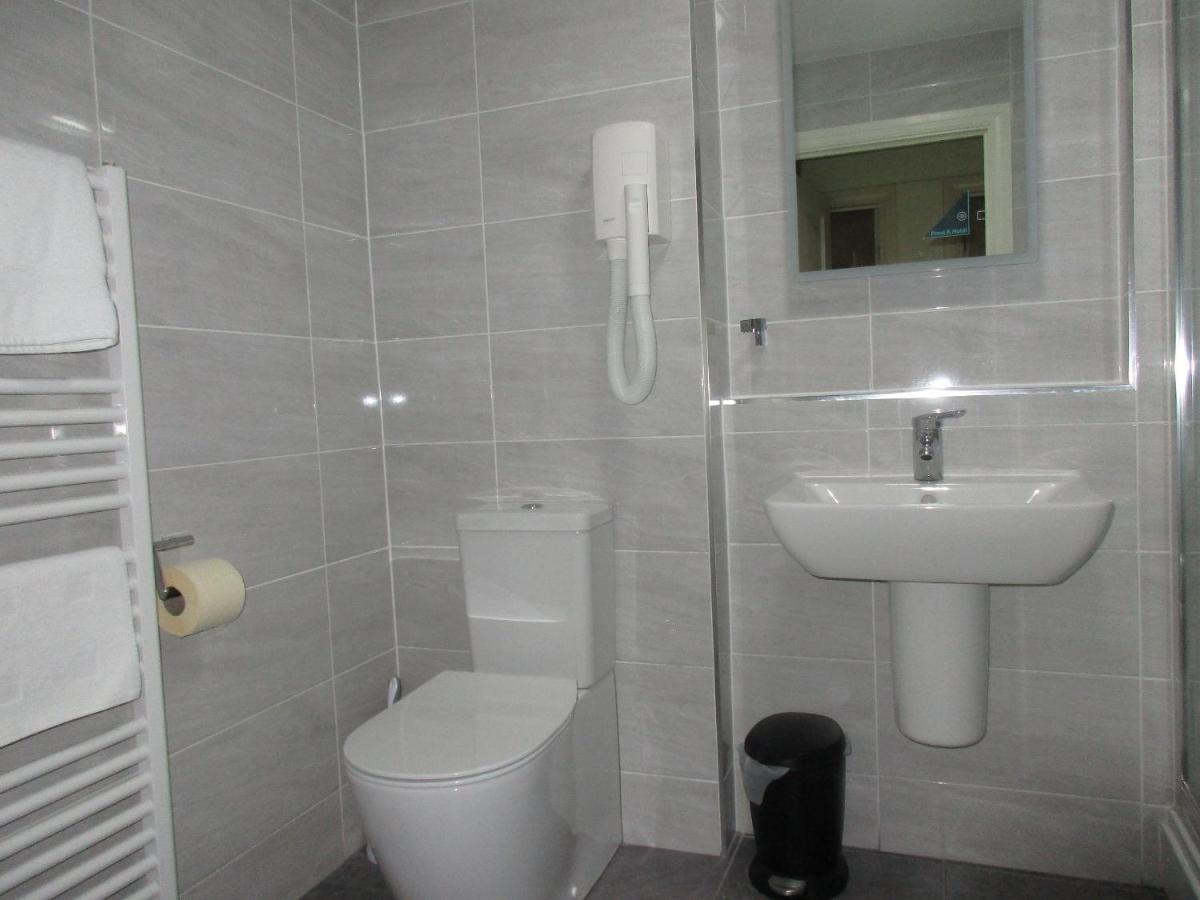 Simpson's Apartments Rugby Ltd - Housity