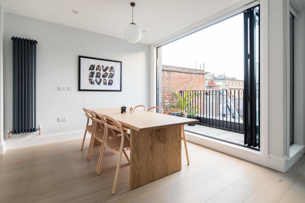 Hausd - Leicester Square - Housity