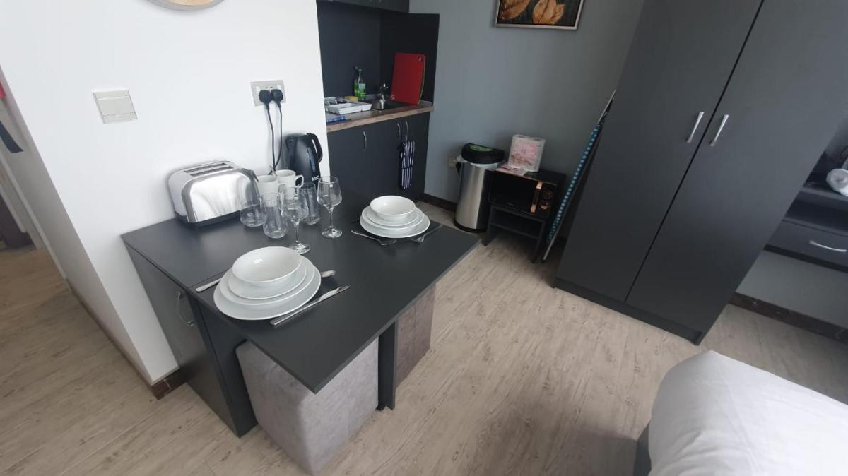 City Centre Corporate Studio Apartments - Housity
