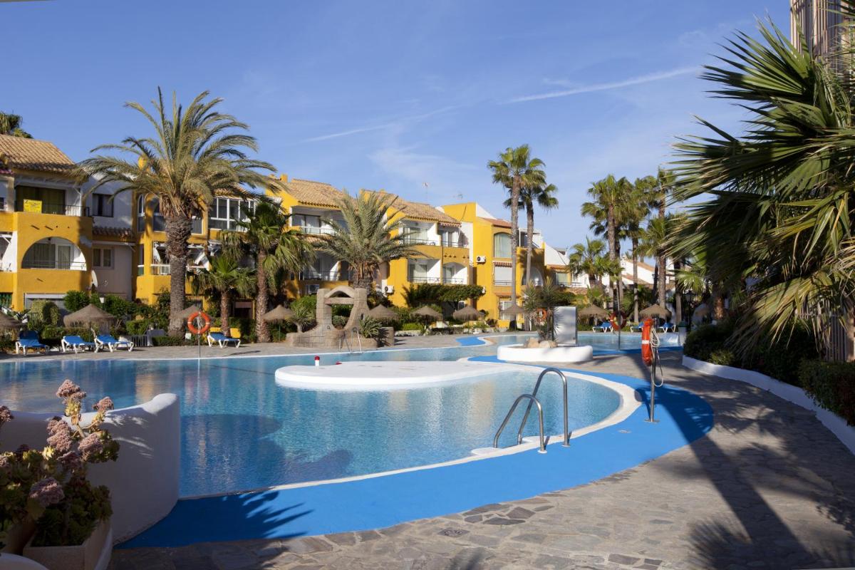 Piscina en o cerca de Playalinda