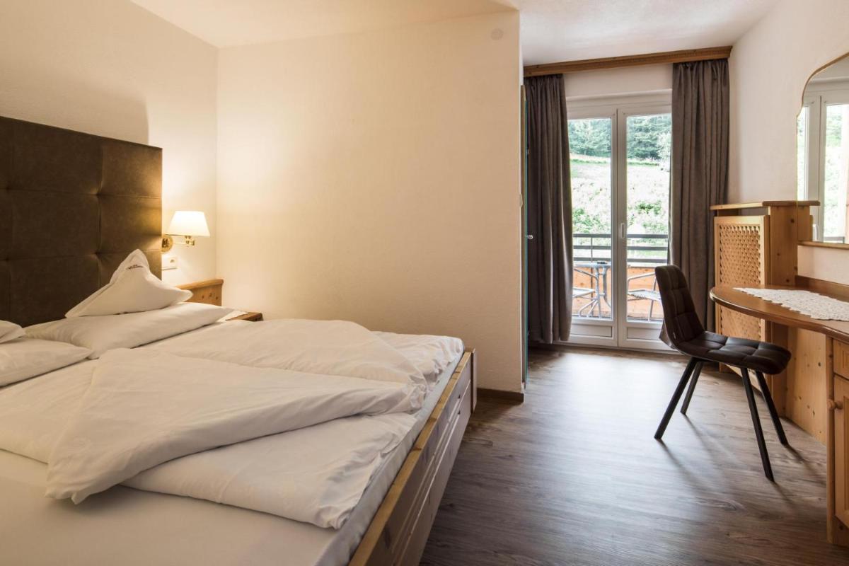 Hotel Burgaunerhof - Housity