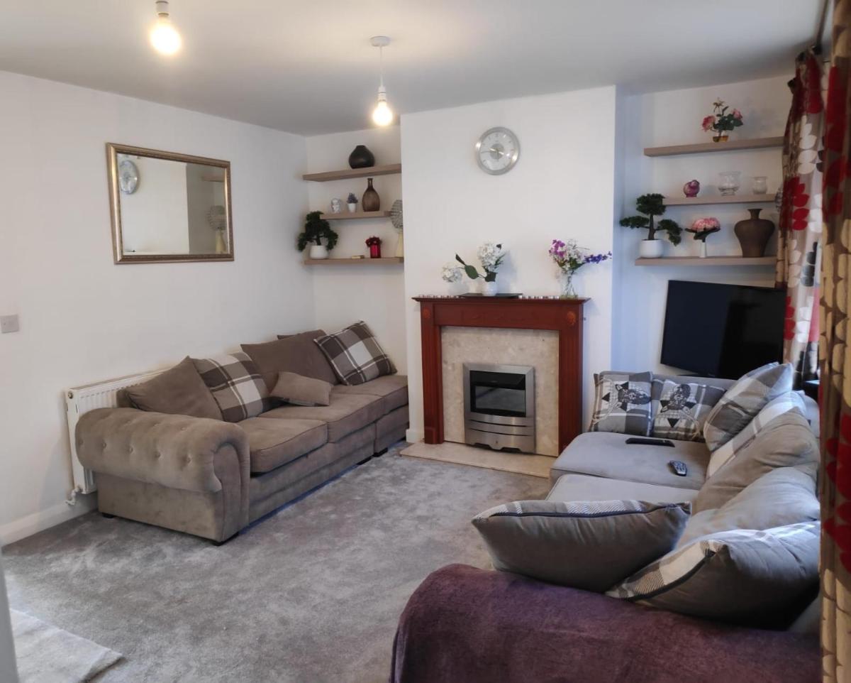 Worcester Town Home & Garden - Housity