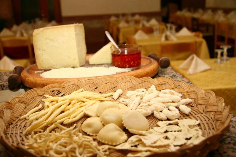 Hotel PINO LORICATO - Housity