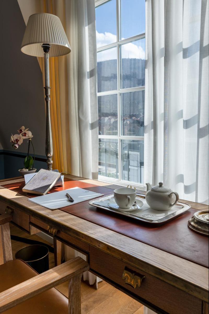 Ein Sitzbereich in der Unterkunft House of Hütter- Heidelberg Suites Boutique