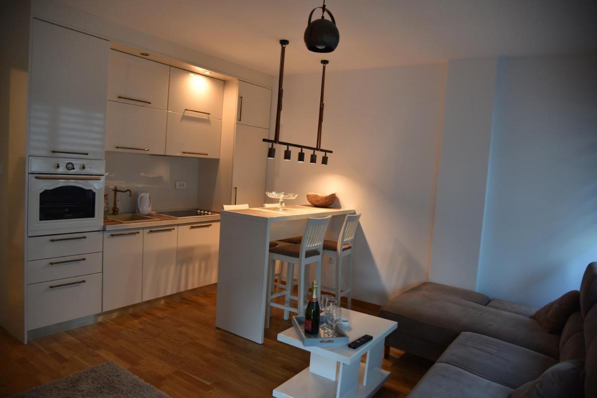 Apartment Lux Fontana - Housity