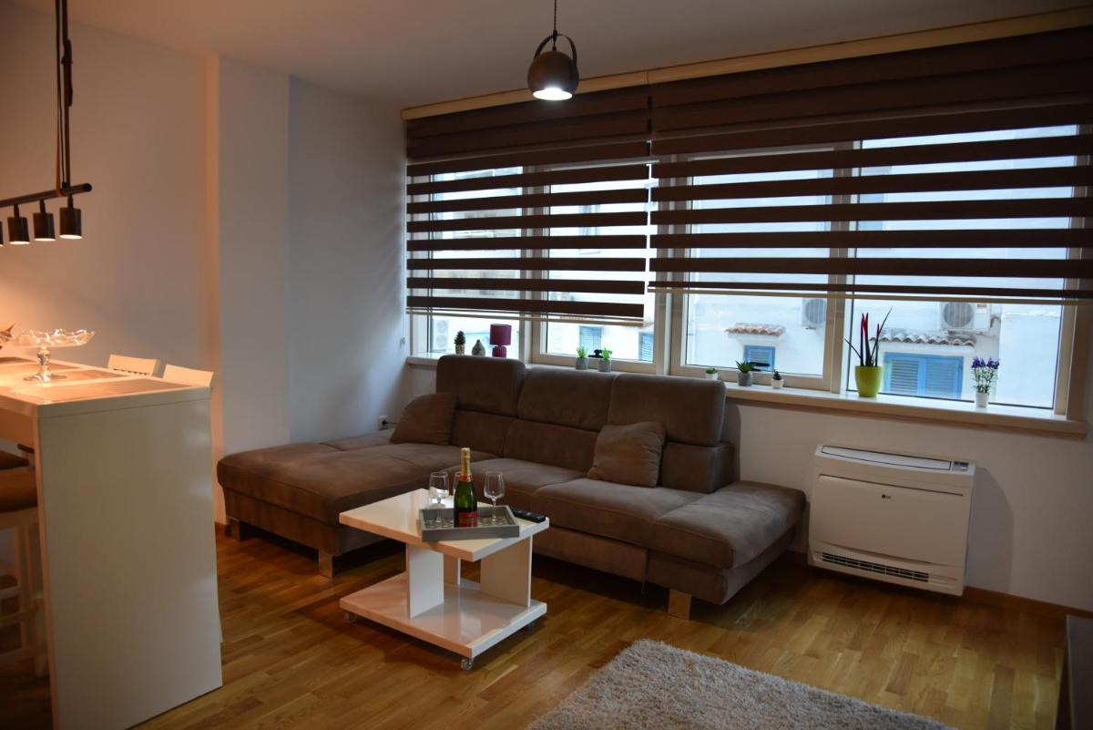 Apartment Lux Fontana - Housity