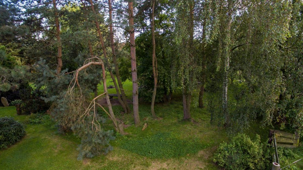 Ekoturystyka Nowina - Housity