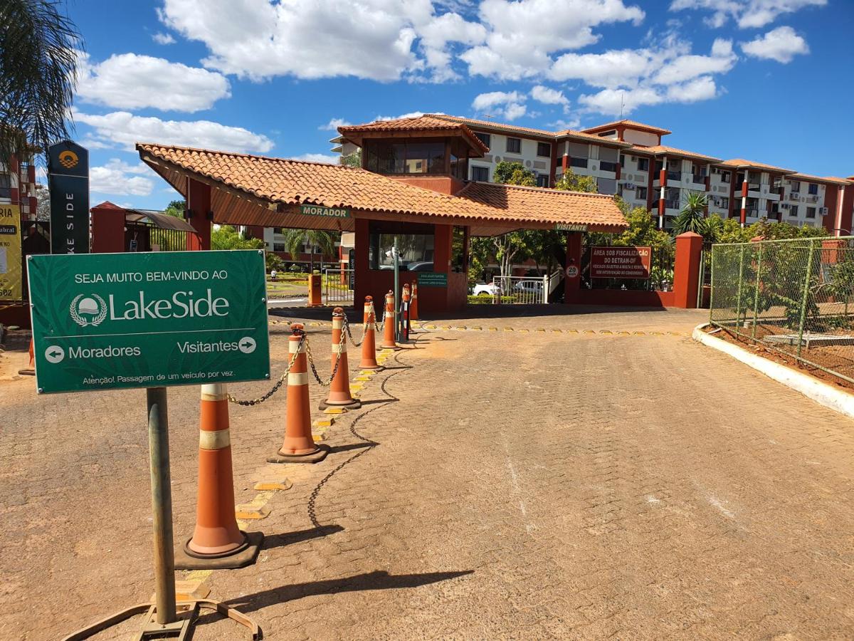 Lake Side Too - Housity