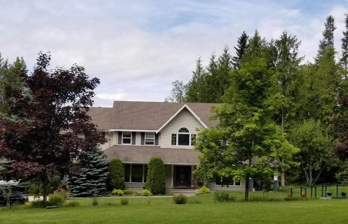 Silver Star Bed and Breakfast - Housity