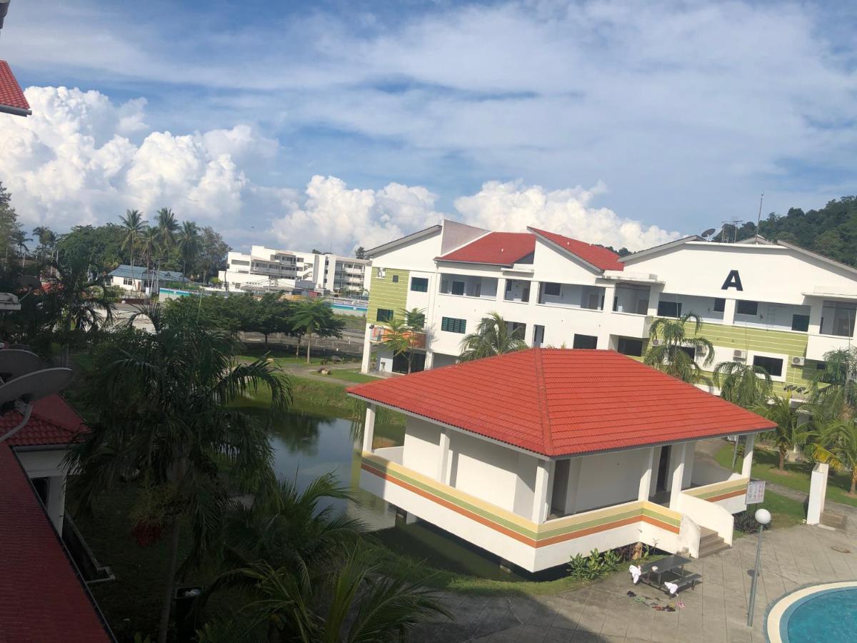 Walking Distance To The Beach, Pangkor - Housity
