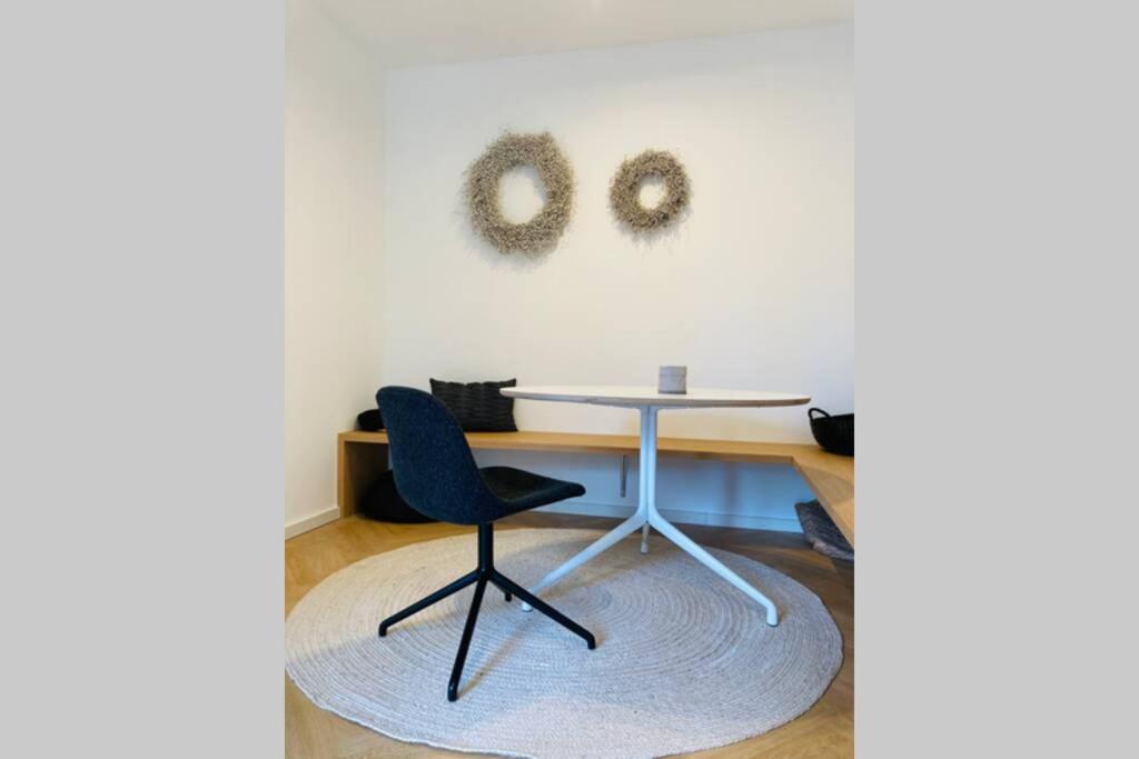 Design-Ferienwohnung an der Madbachtalsperre - Housity