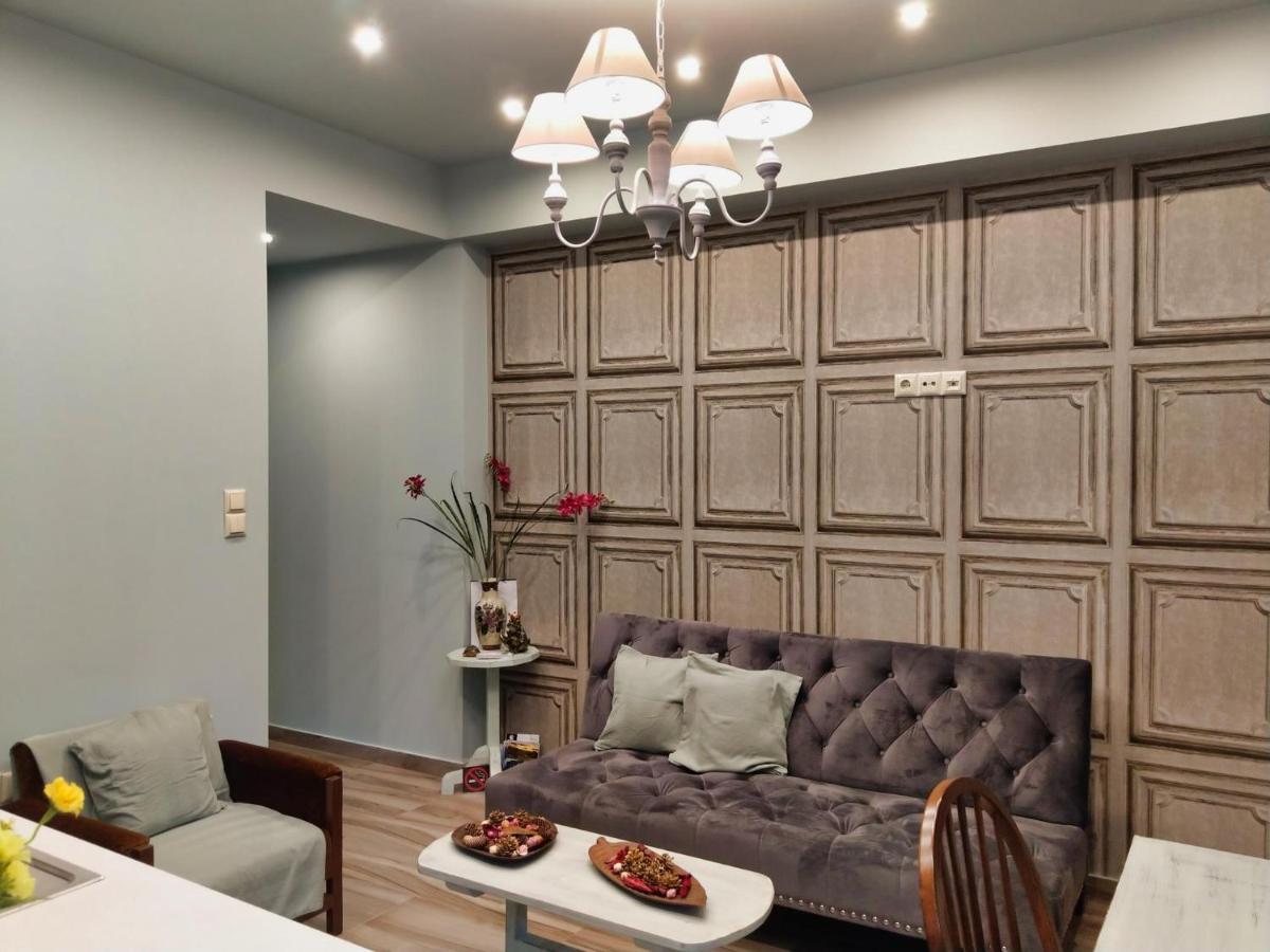 Mama's Cozy Room 2 - Housity