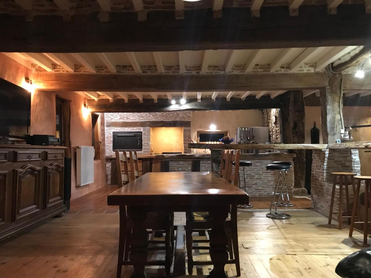 Gîte landais de Capdebos avec piscine et spa 15 personnes - Housity
