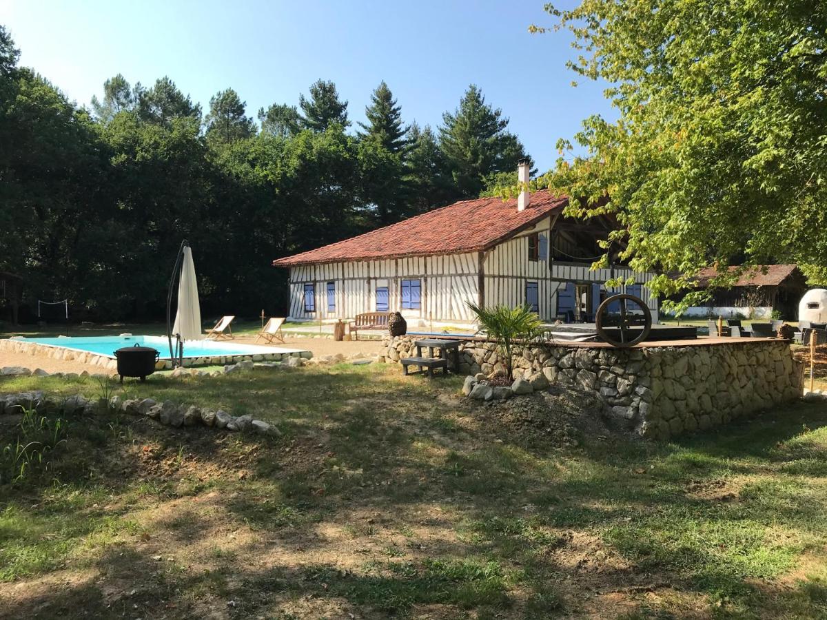 Gîte landais de Capdebos avec piscine et spa 15 personnes - Housity