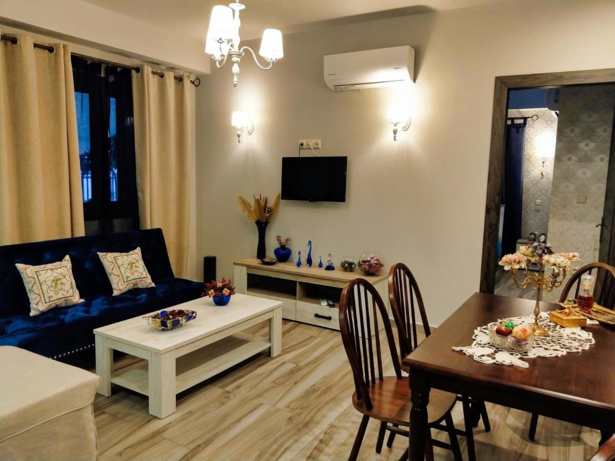 Mama's Cozy Room 3 - Housity