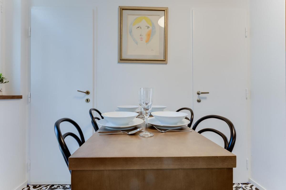 Apartment Petrska - Housity