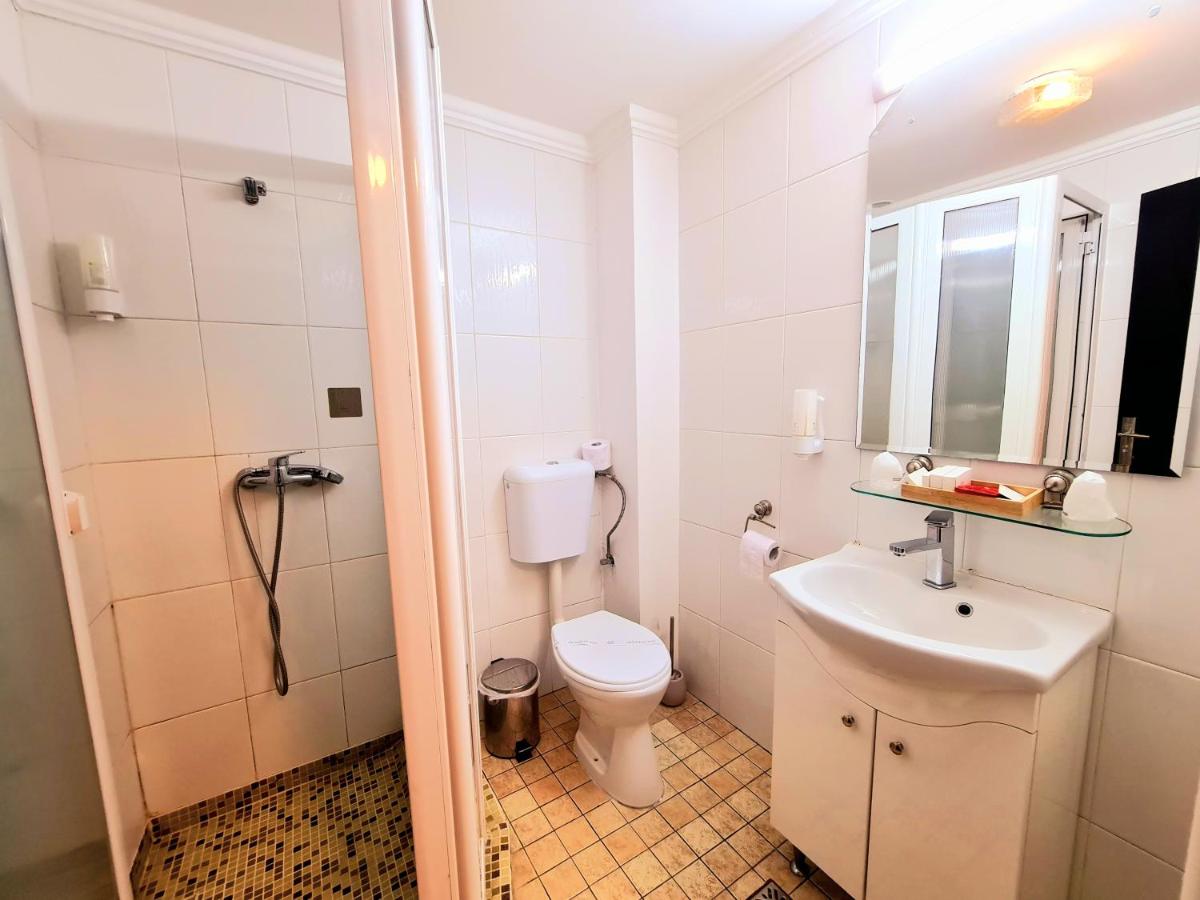 Hotel Elisabeta - Housity