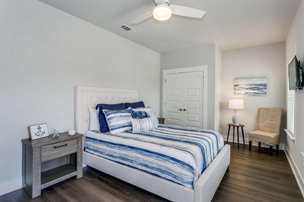 Lone Oak House - Housity