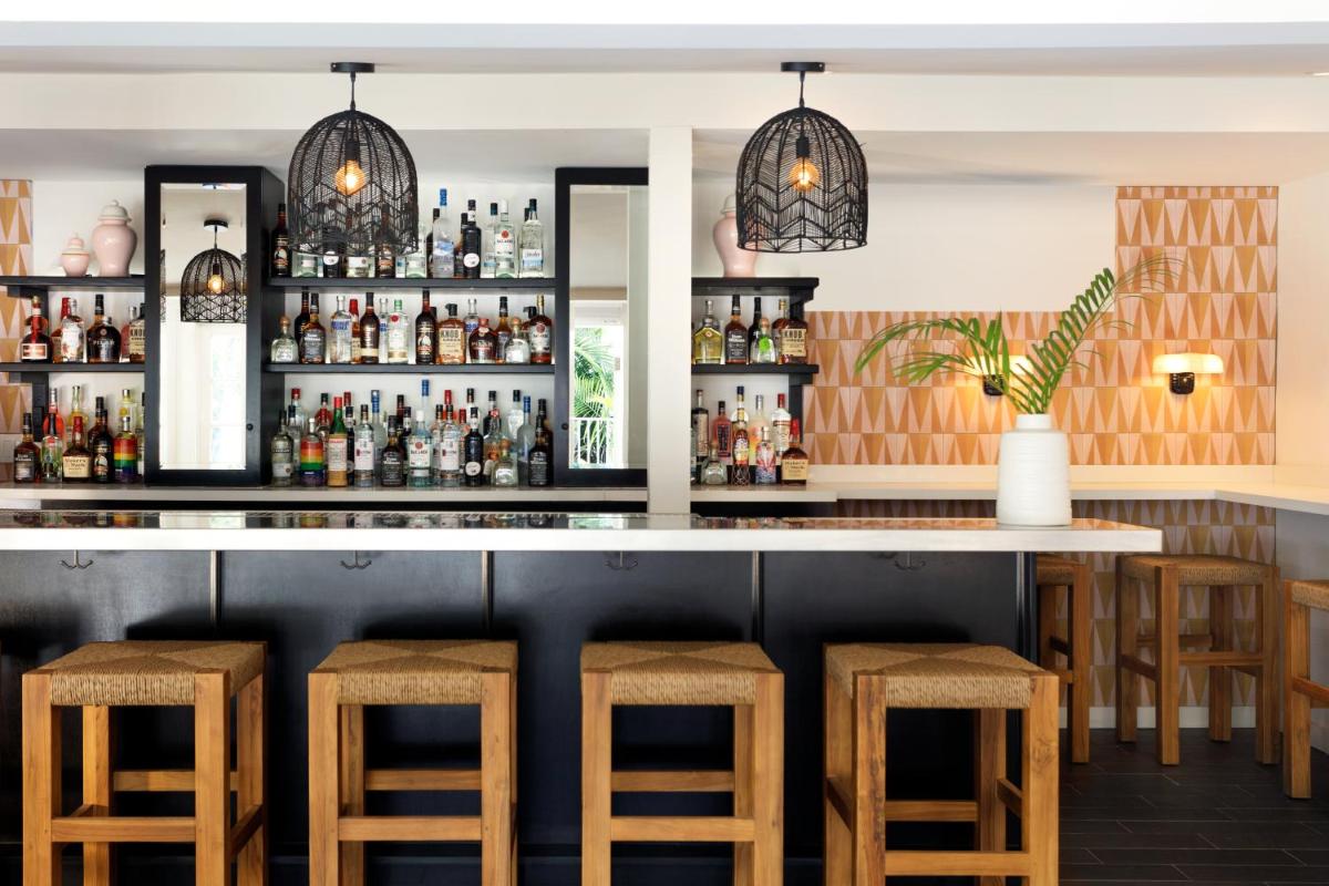Suitetrails - Kimpton Lighthouse Hotel, an IHG Hotel