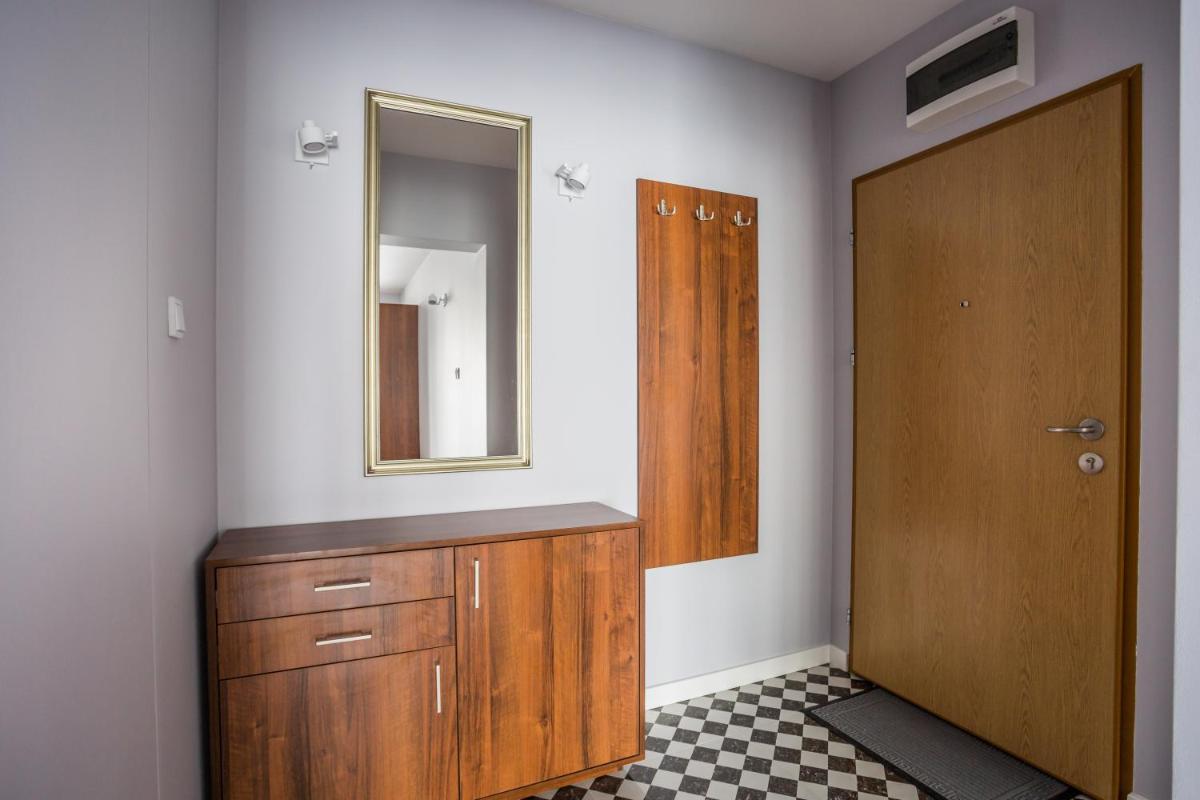 ResiNest Apartamenty Kaczorowskiego 7 - Housity