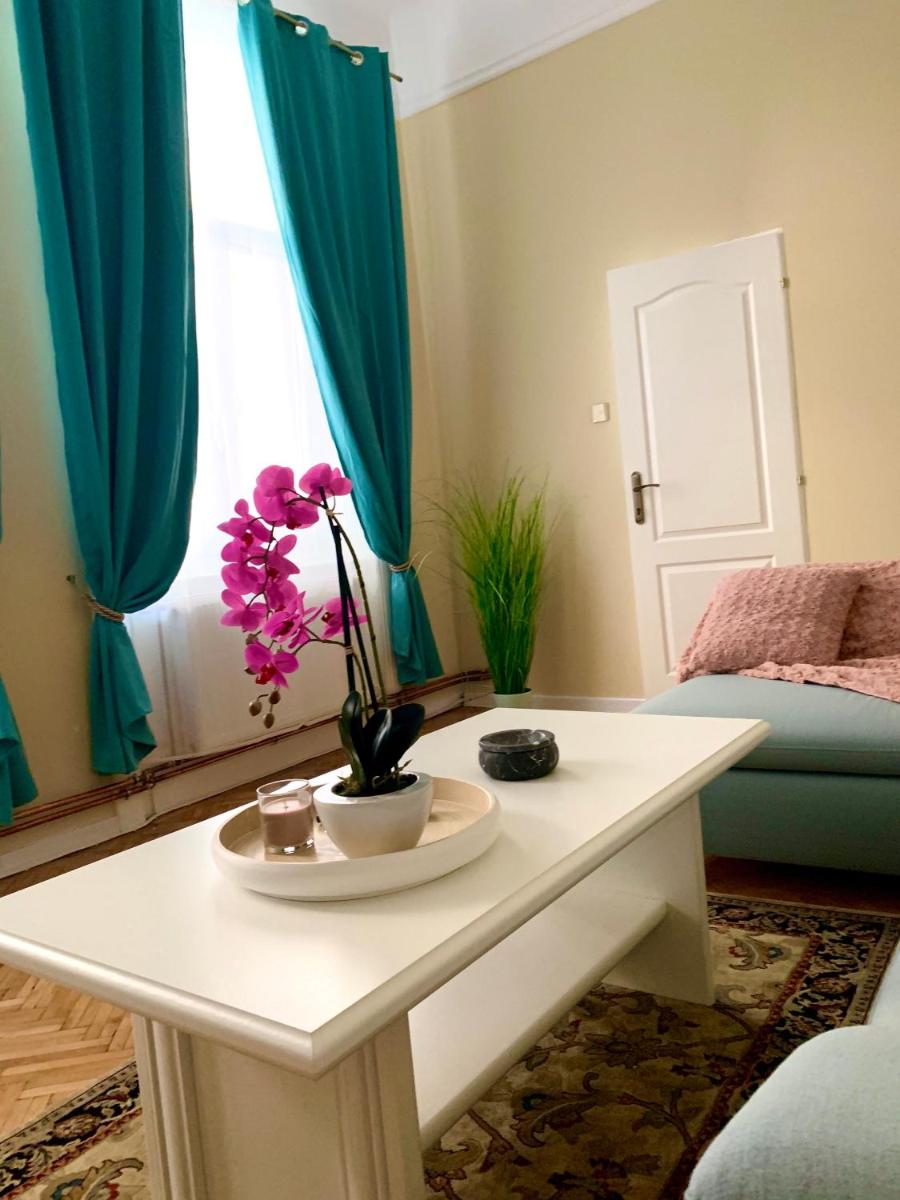Art Nouveau Apartment Ultracentral - Housity