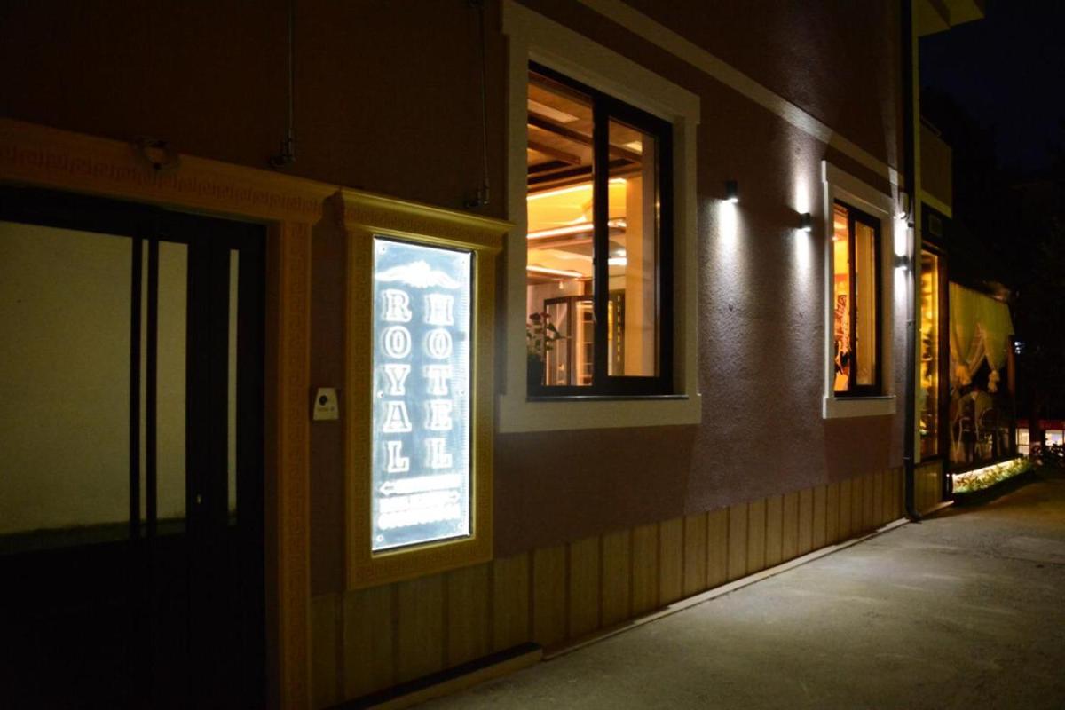 Royal Hotel Peshkopi Albania - Housity