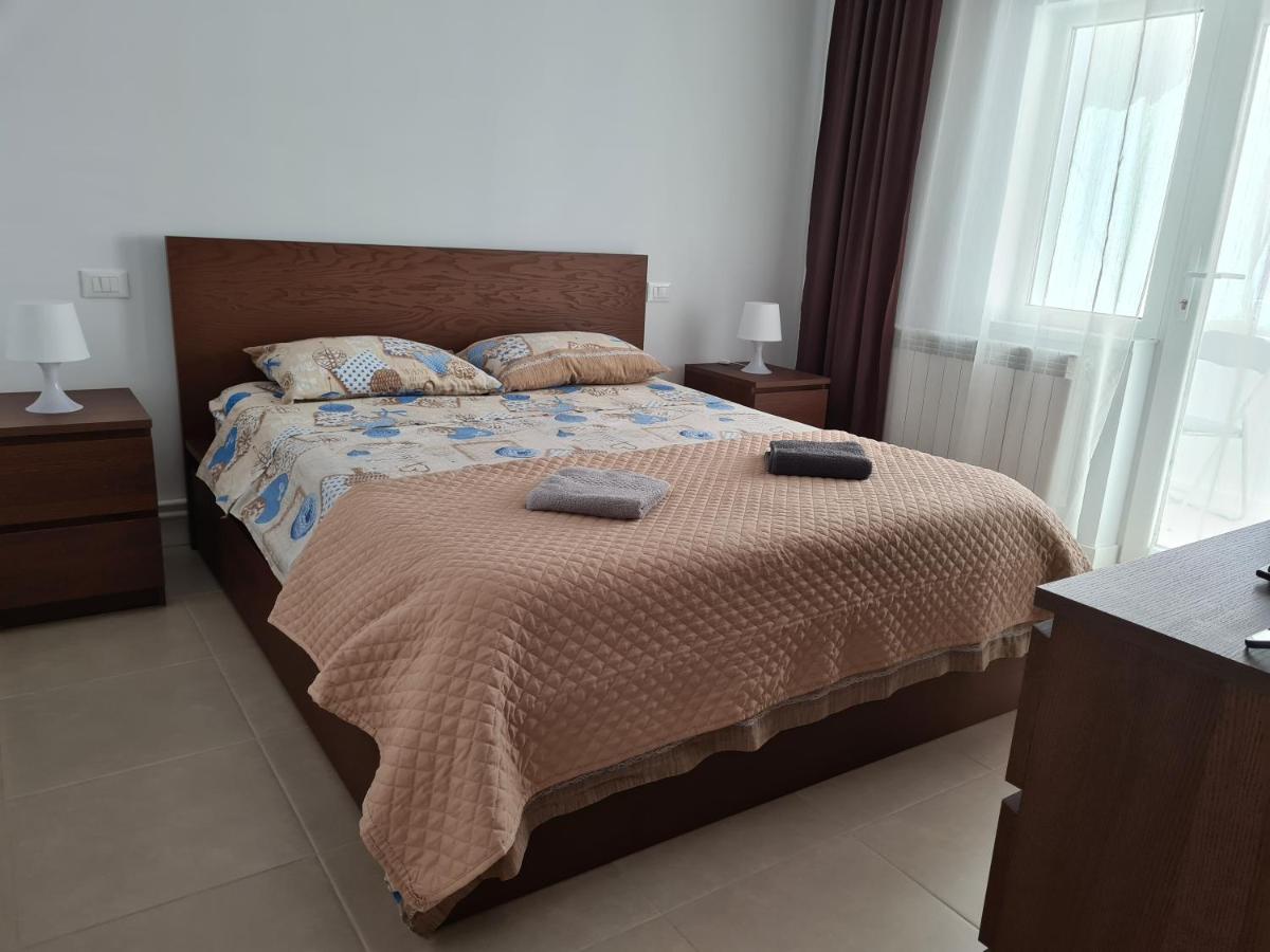 SimpliCity Apartament - Housity