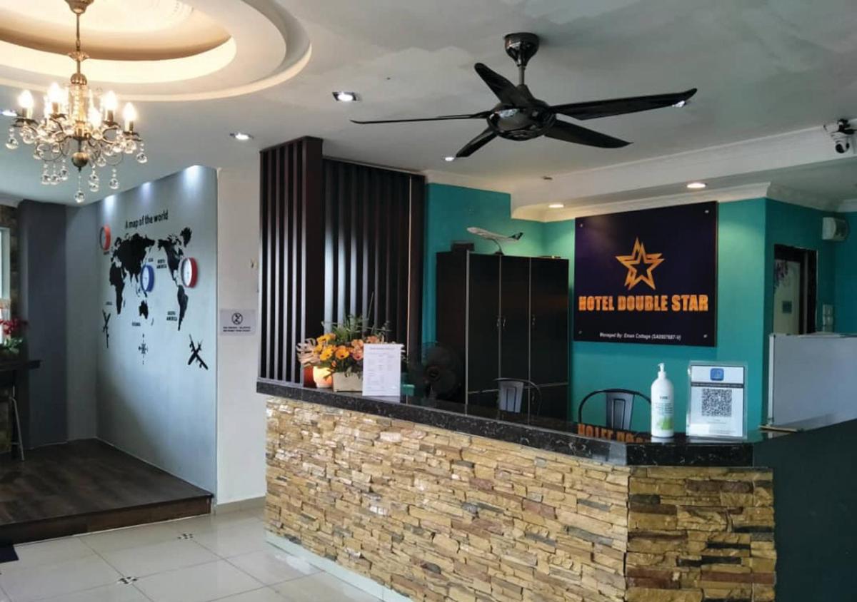 Hotel EC Double Star KLIA 1-KLIA 2 - Housity
