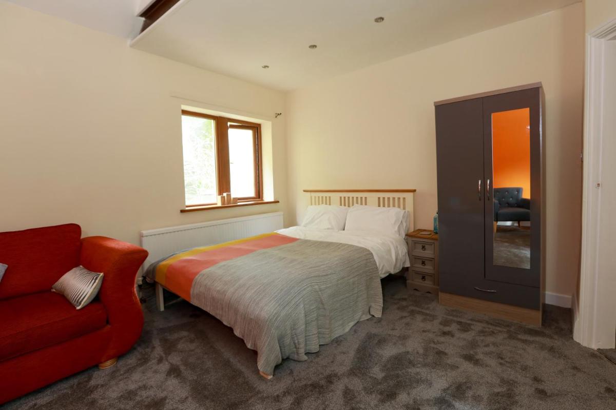 Higgin Bridge House - Housity