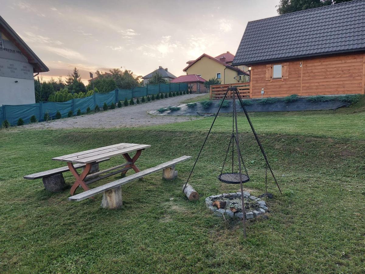 Domek Pod Dębem - Housity