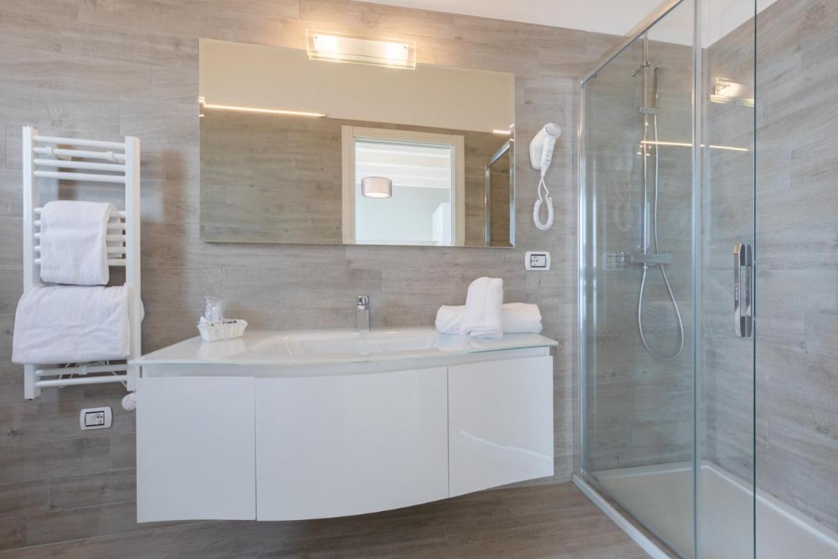 Eraclea Palace Hotel 4 stelle S - Housity