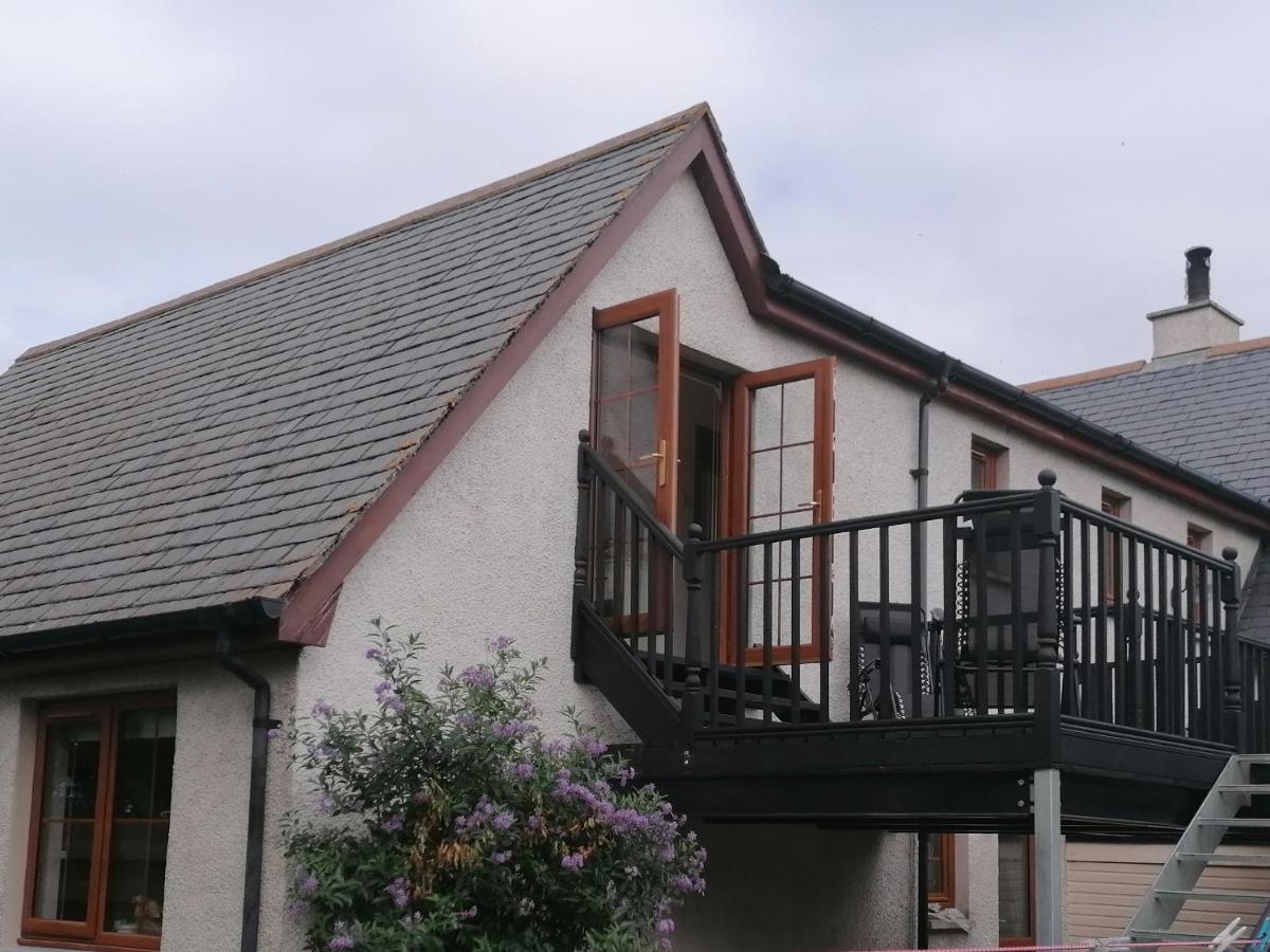 Canterra Cottage - Housity