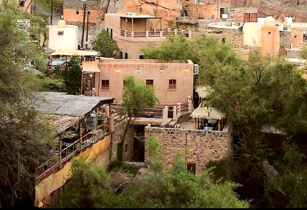 Misfah Heritage House - Housity