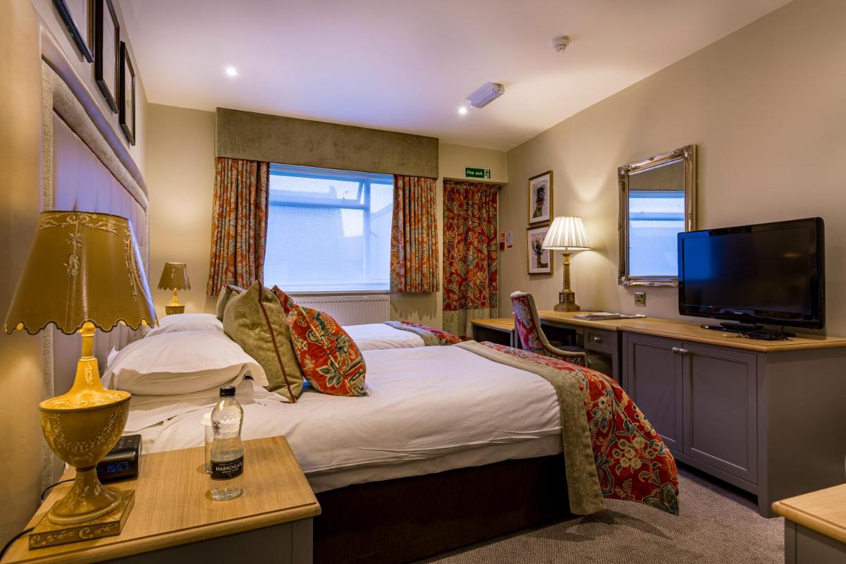 The Talbot Hotel, Oundle , Near Peterborough - Housity