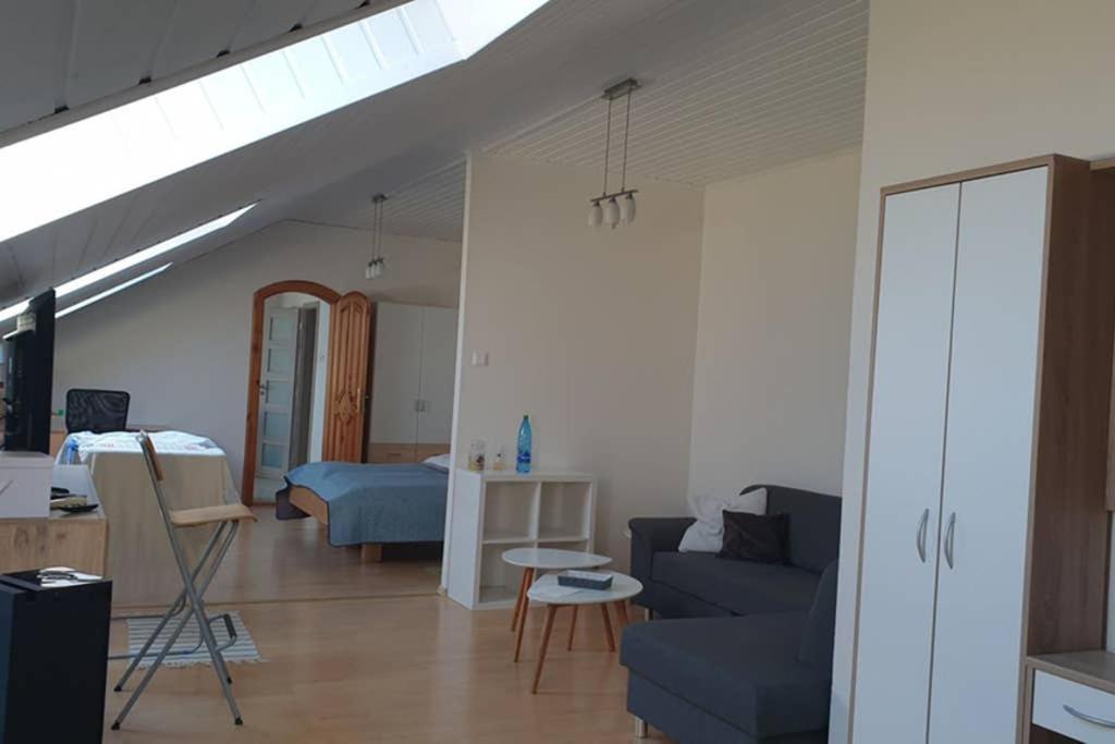 Útulný apartman Kmeťova - Housity