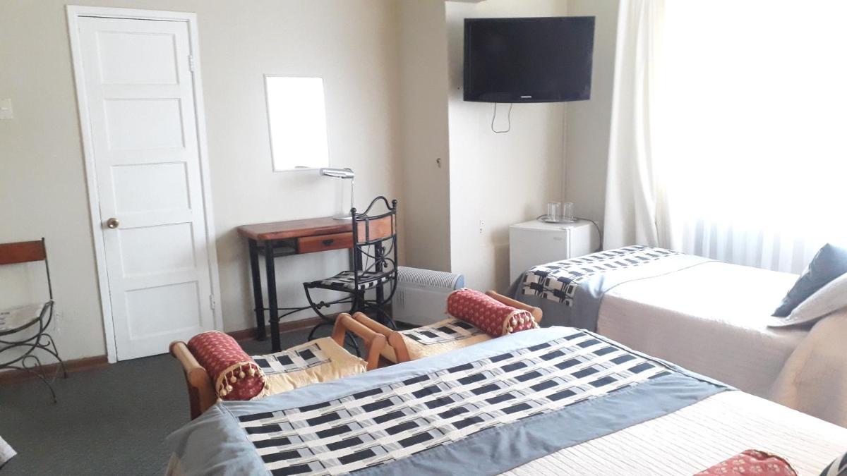 Hotel Boutique 3 Poniente - Housity
