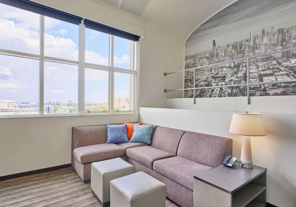Hyatt House Chicago Medical/University District - Housity