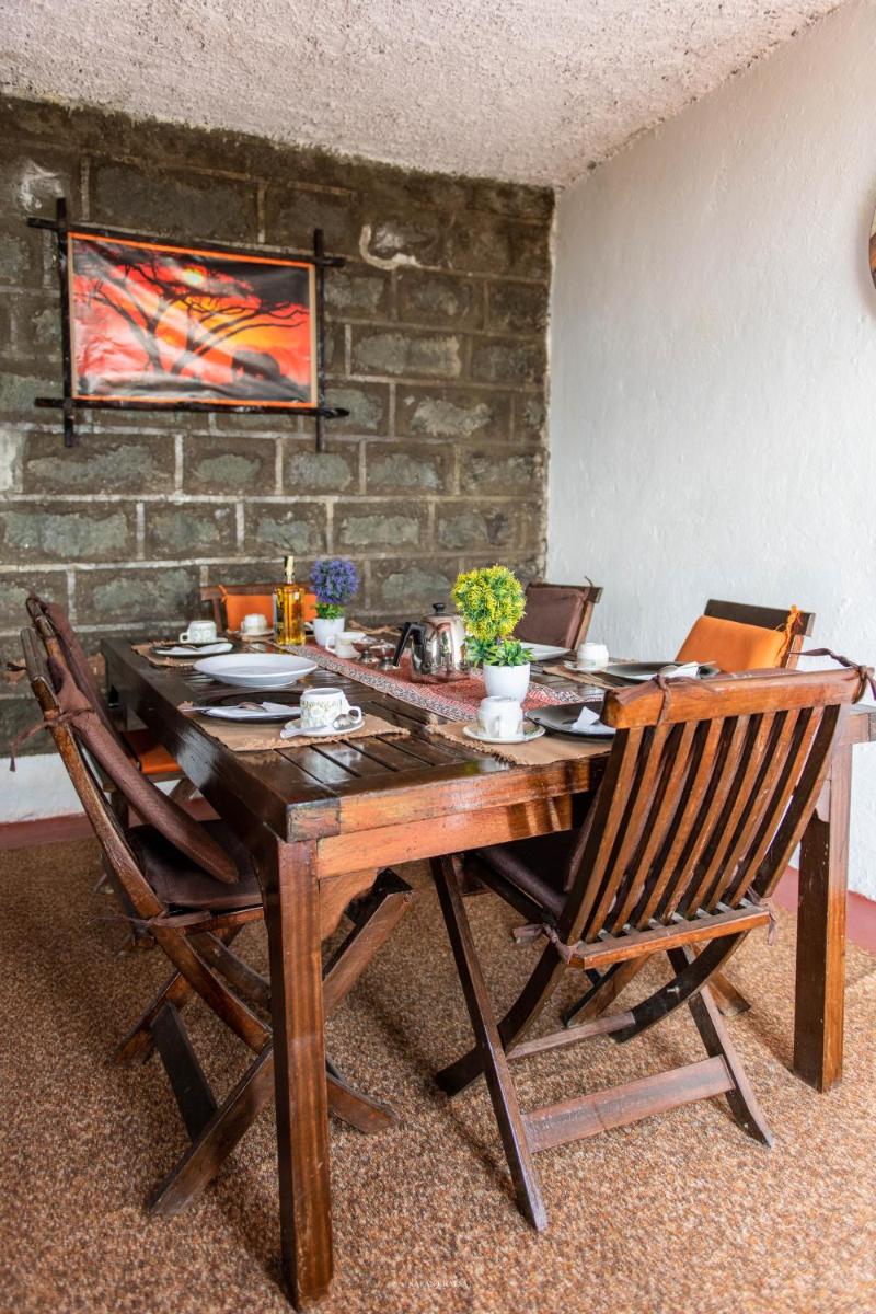 Ole Munyak-4 bed house on the hill - Housity