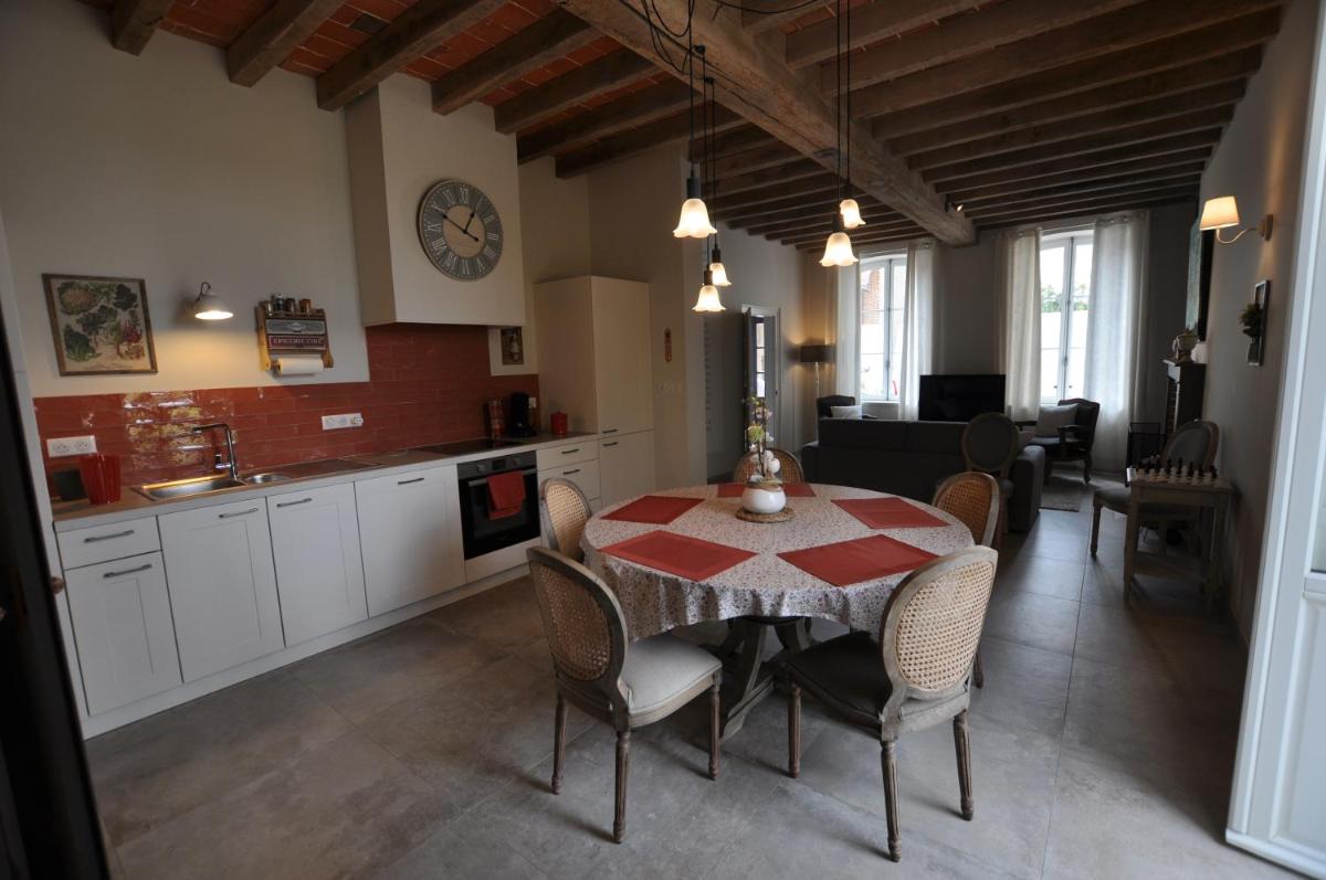 Gite Les Robins - Housity