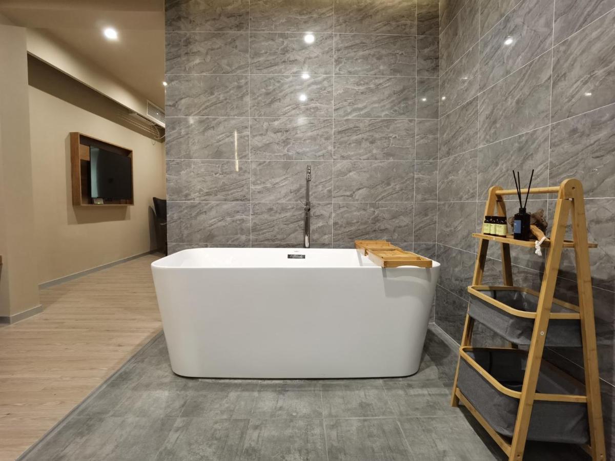 C3 Hotels - Housity