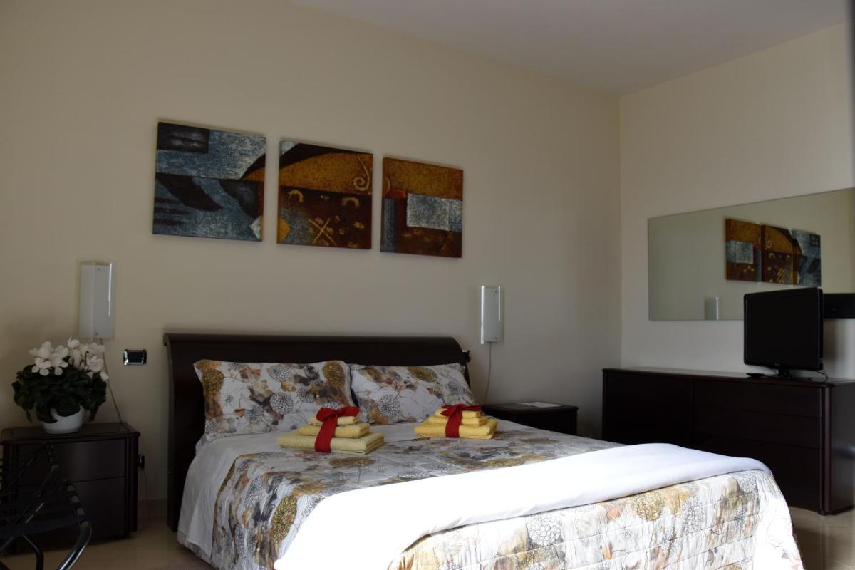Alla Dimora di Chiara Apartment - Hizvo