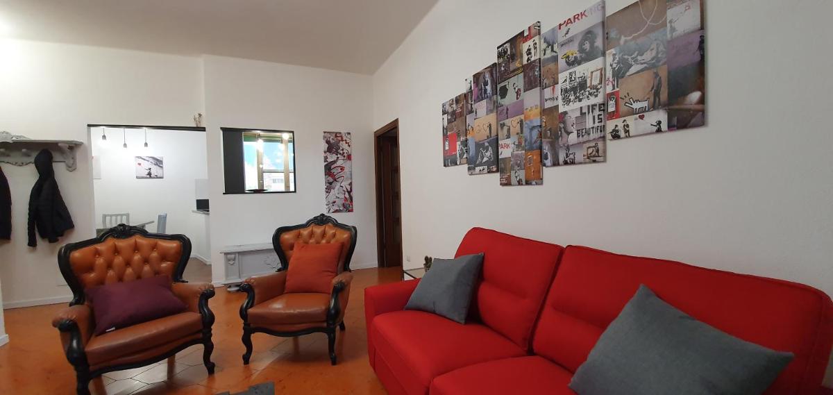 Suitetrails - 2 bed flat Centre & Stadio free parking